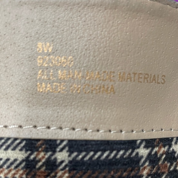 Lane Bryant tall boots. EUC - Picture 2 of 9